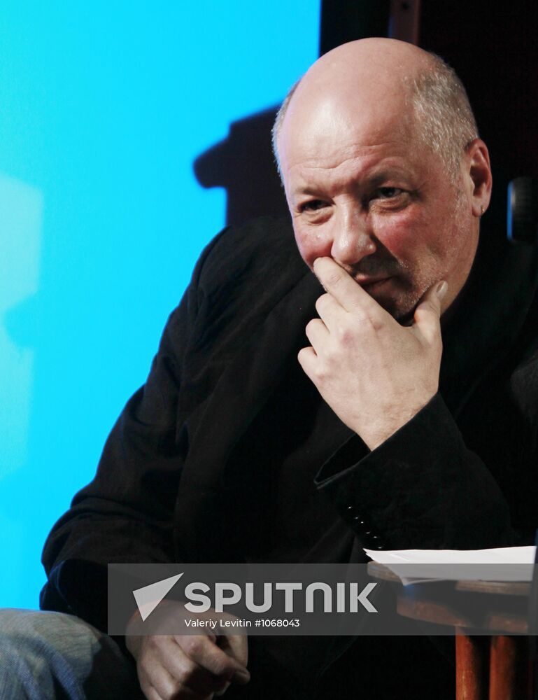 The Citizen Poet newsical at Bochka restaurant