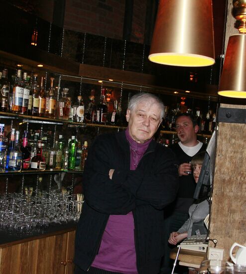 The Citizen Poet newsical at Bochka restaurant