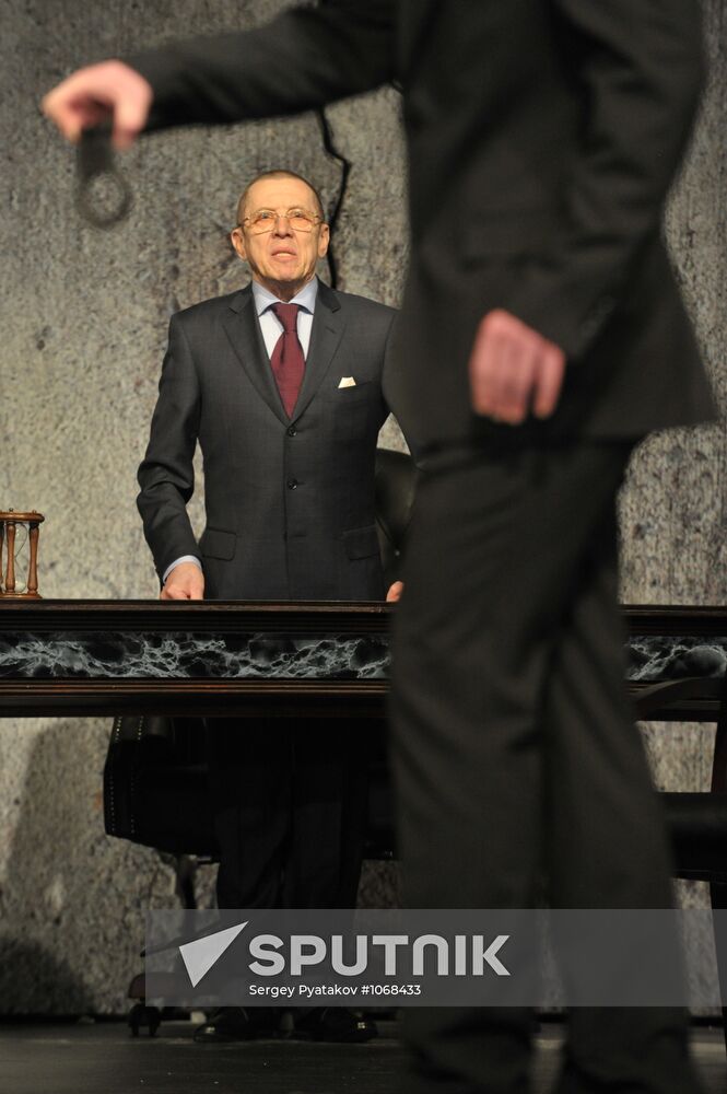 Exit The King play's press preview at Taganka Theater