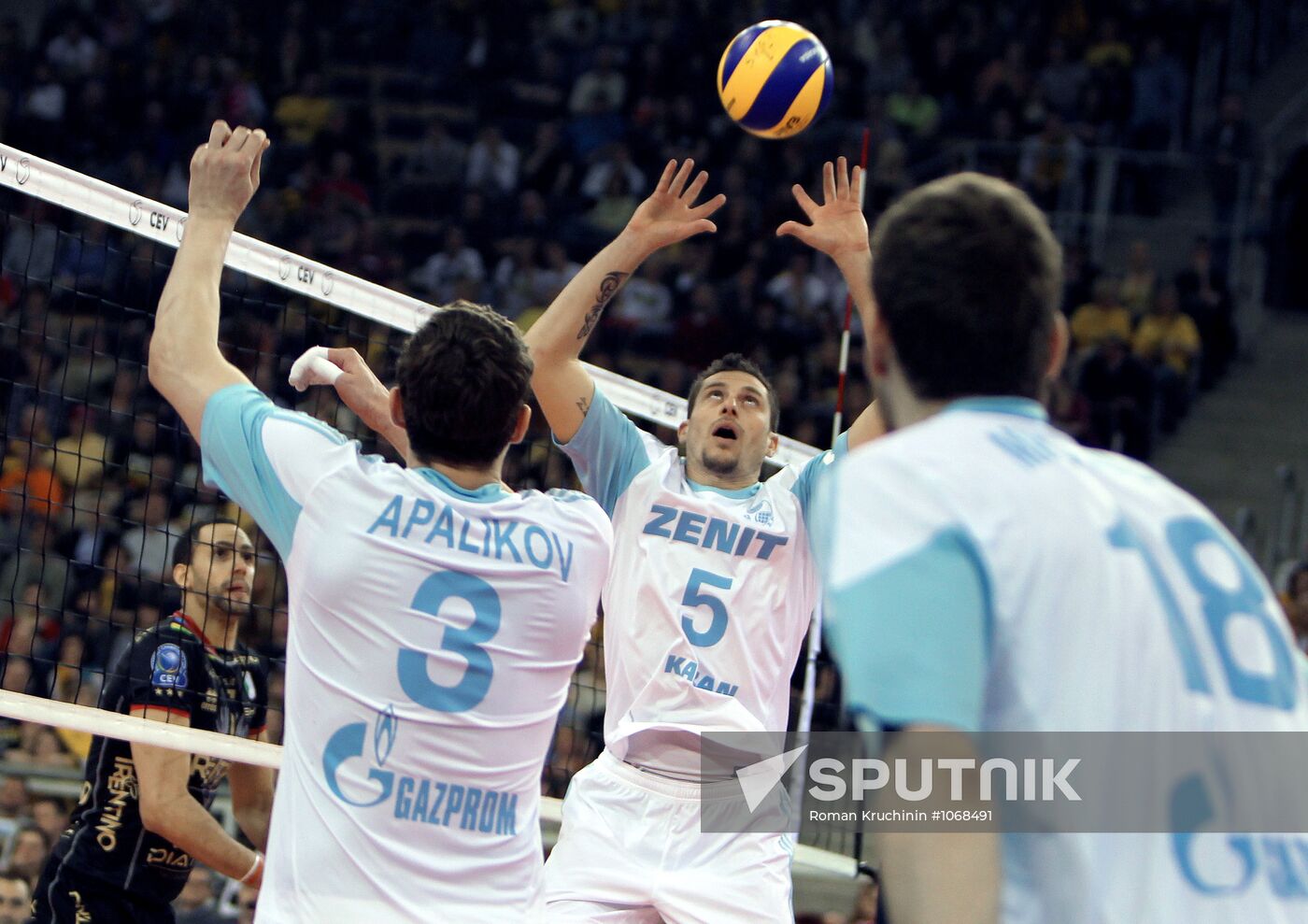 Volleyball Champions League. Match "Trentino" - "Zenit-Kazan"
