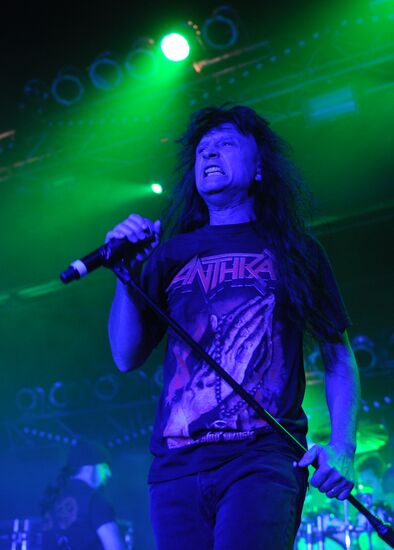 Concert by Anthrax group