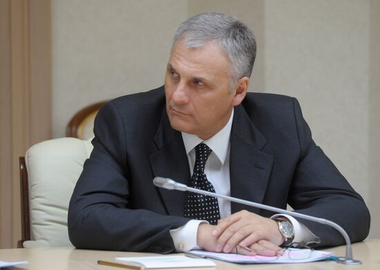 Vladimir Putin holds meeting at Government Situations Center
