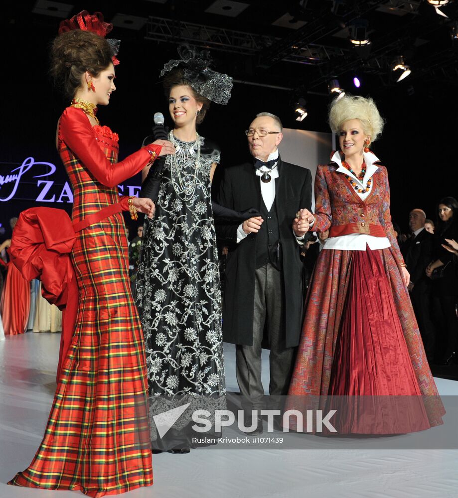 Slava Zaitsev's collection showcased at Fashion Week Russia