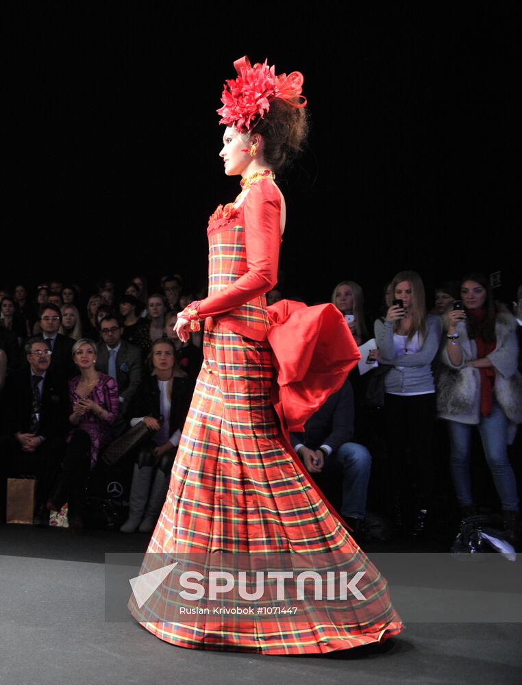 Slava Zaitsev collection showcased at Fashion Week Russia