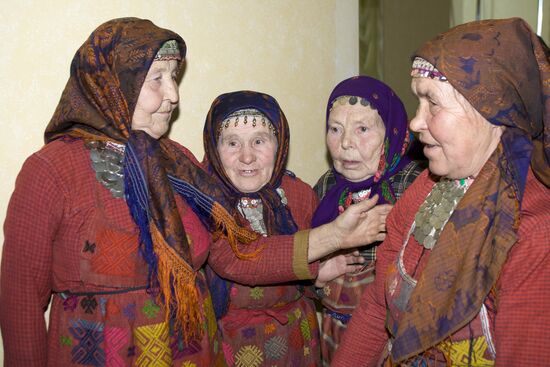 Folk band Buranovskie Babushki