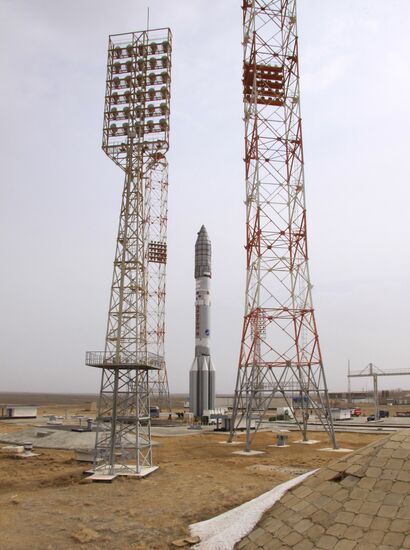 Proton-M launch vehicle with satellite moved to launch pad