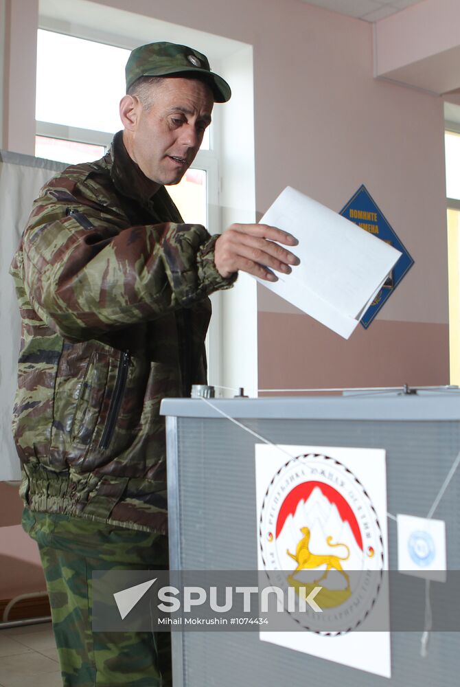 South Ossetia votes in presidential election