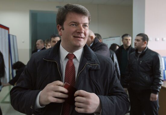 South Ossetia votes in presidential election