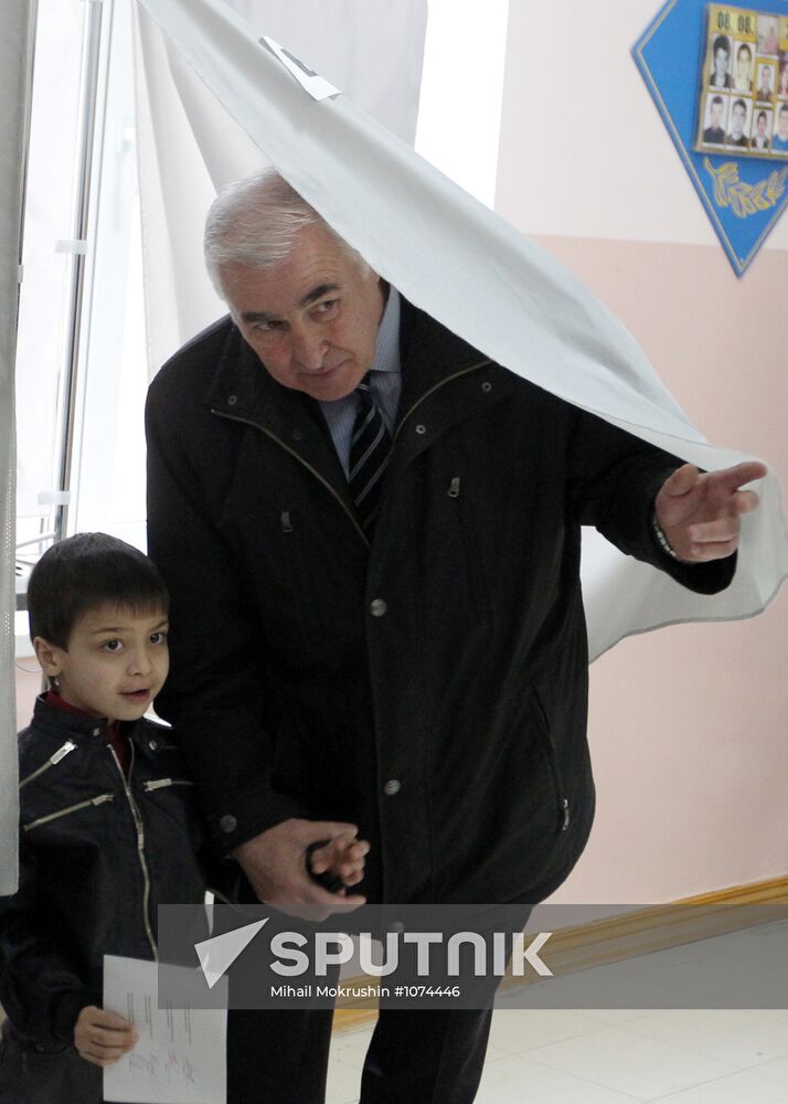 South Ossetia votes in presidential election