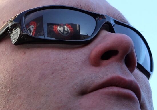 Opposition stages rally at St. Petersburg's Konyushennaya Square