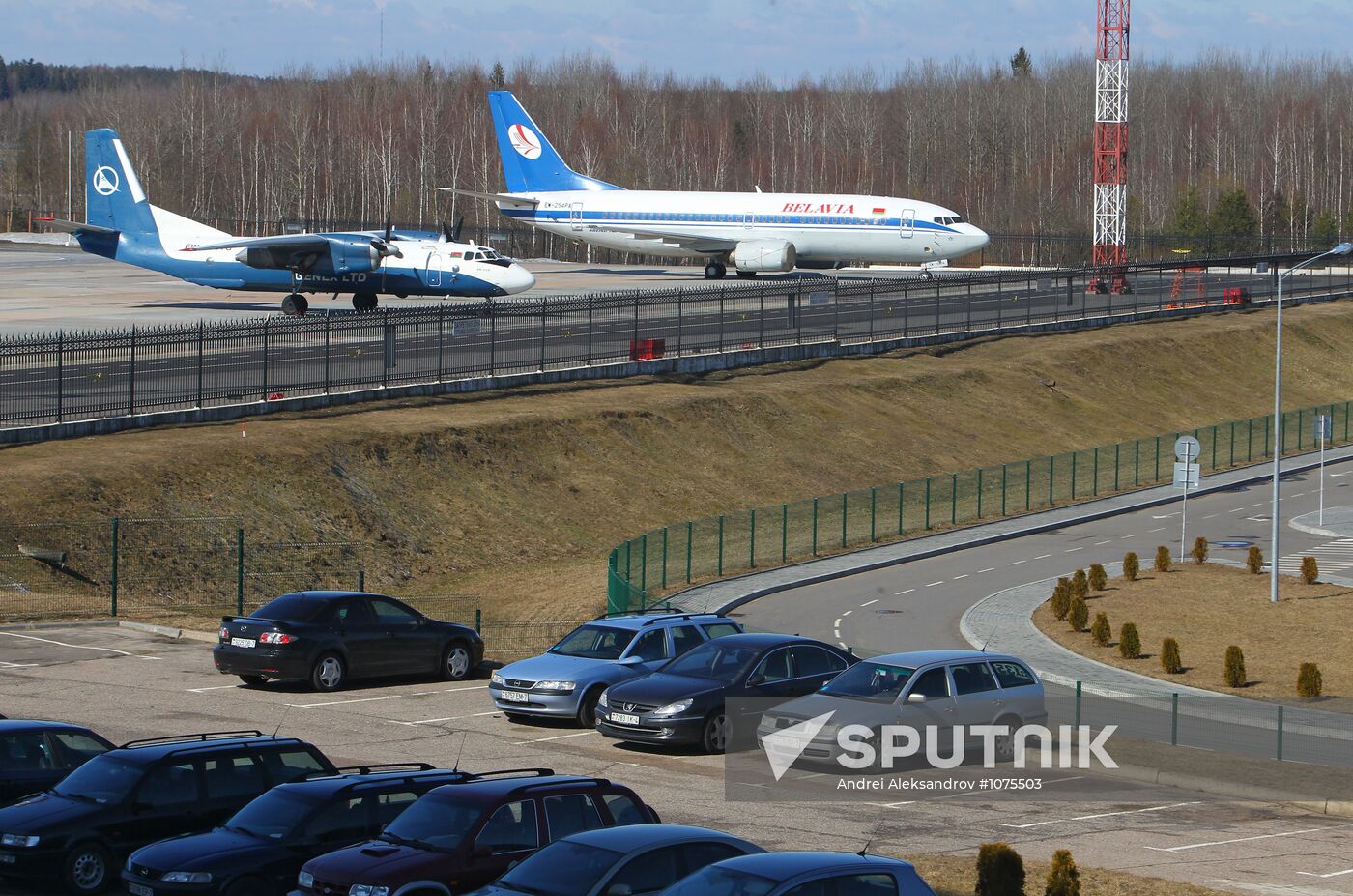 Belarus and Russia temporarily lift air traffic ban