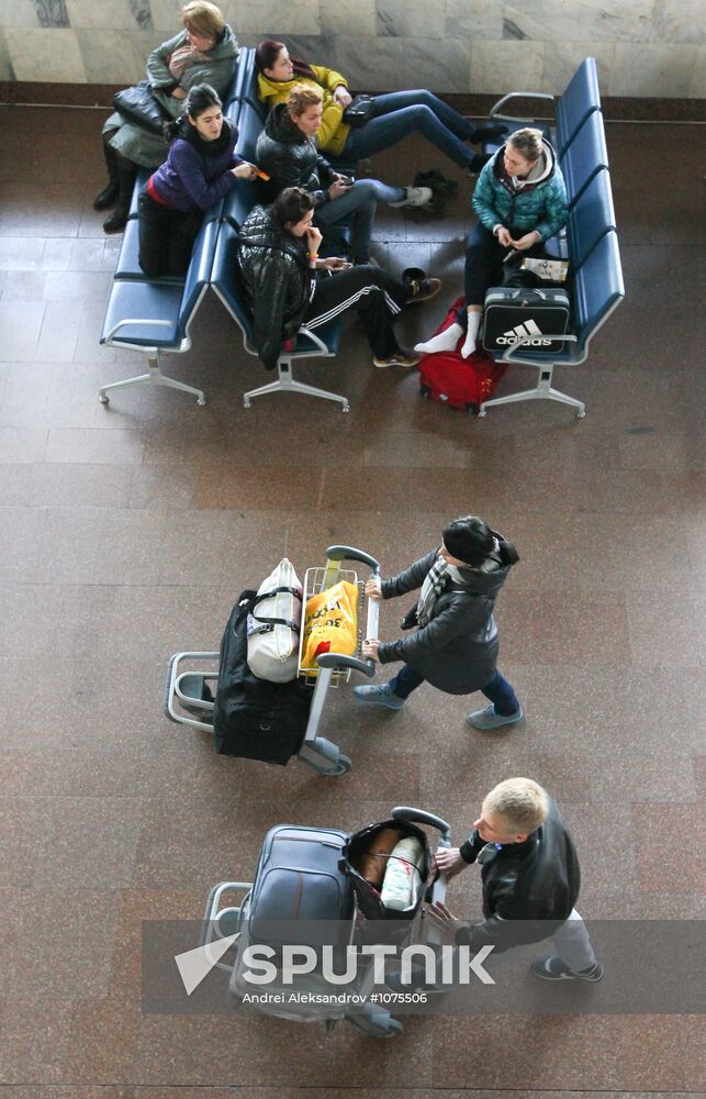 Belarus and Russia temporarily lift air traffic ban