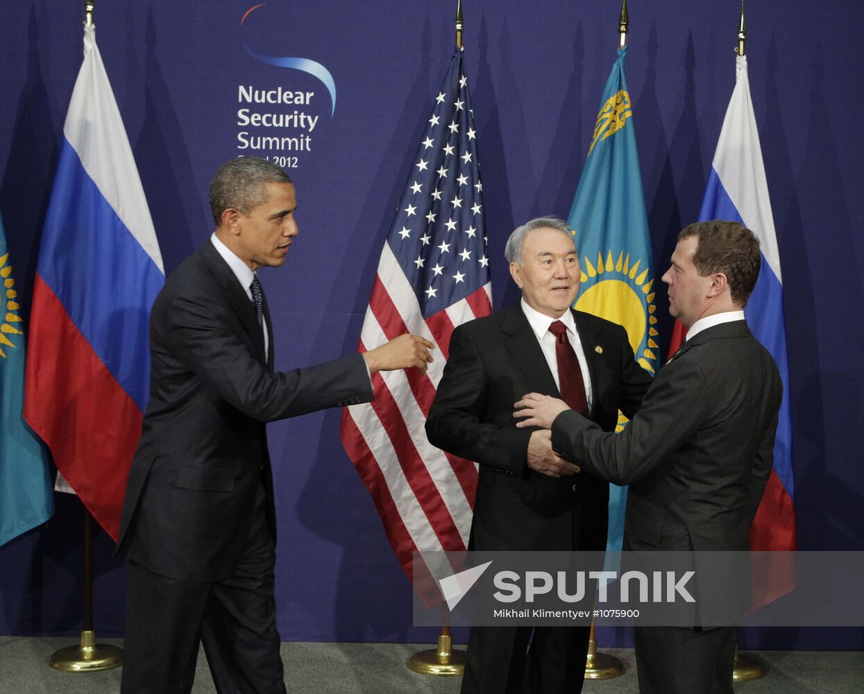 Dmitry Medvedev at the summit on nuclear security in Seoul
