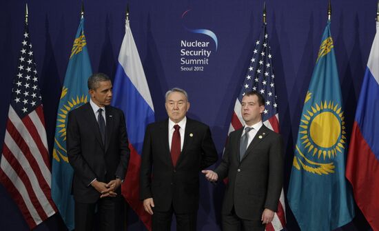 Dmitry Medvedev at the summit on nuclear security in Seoul