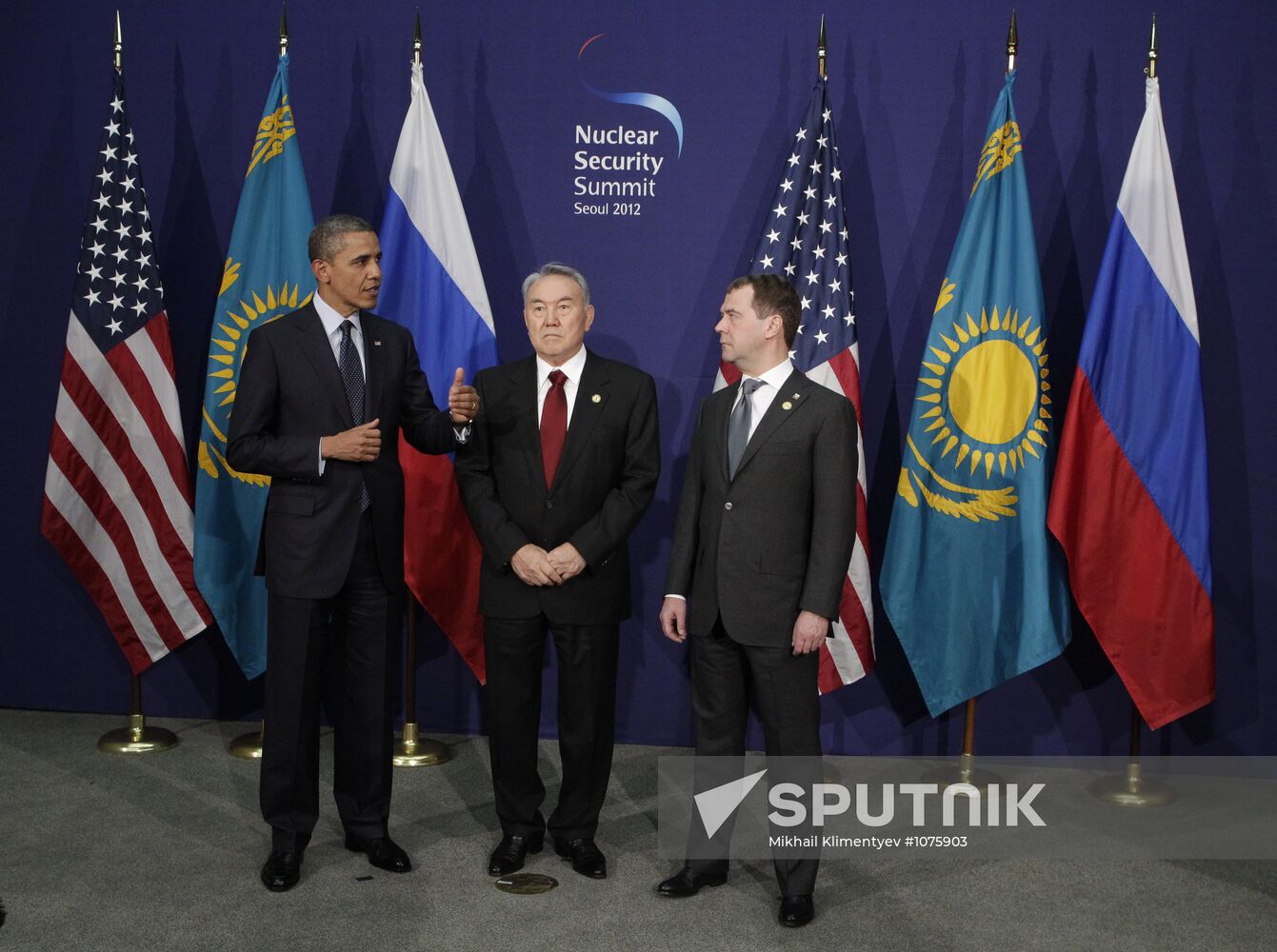 Dmitry Medvedev at the summit on nuclear security in Seoul