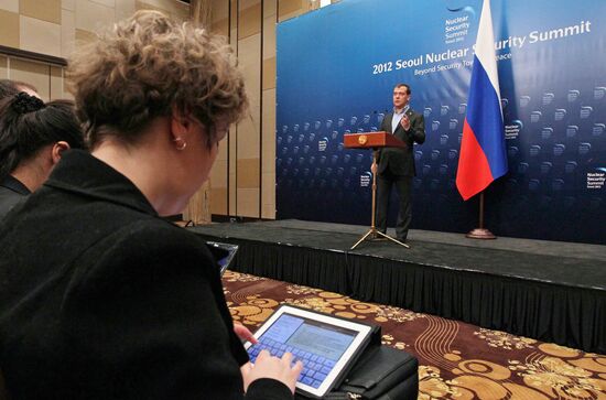 Dmitry Medvedev at 2012 Nuclear Security Summit in Seoul