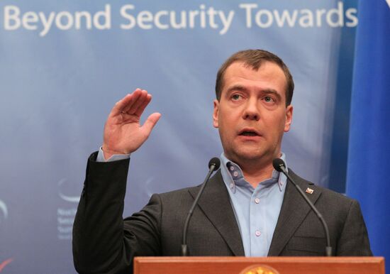 Dmitry Medvedev at 2012 Nuclear Security Summit in Seoul
