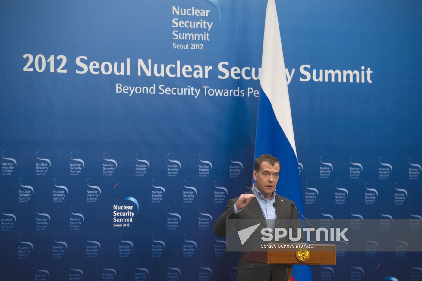 Dmitry Medvedev at 2012 Nuclear Security Summit in Seoul