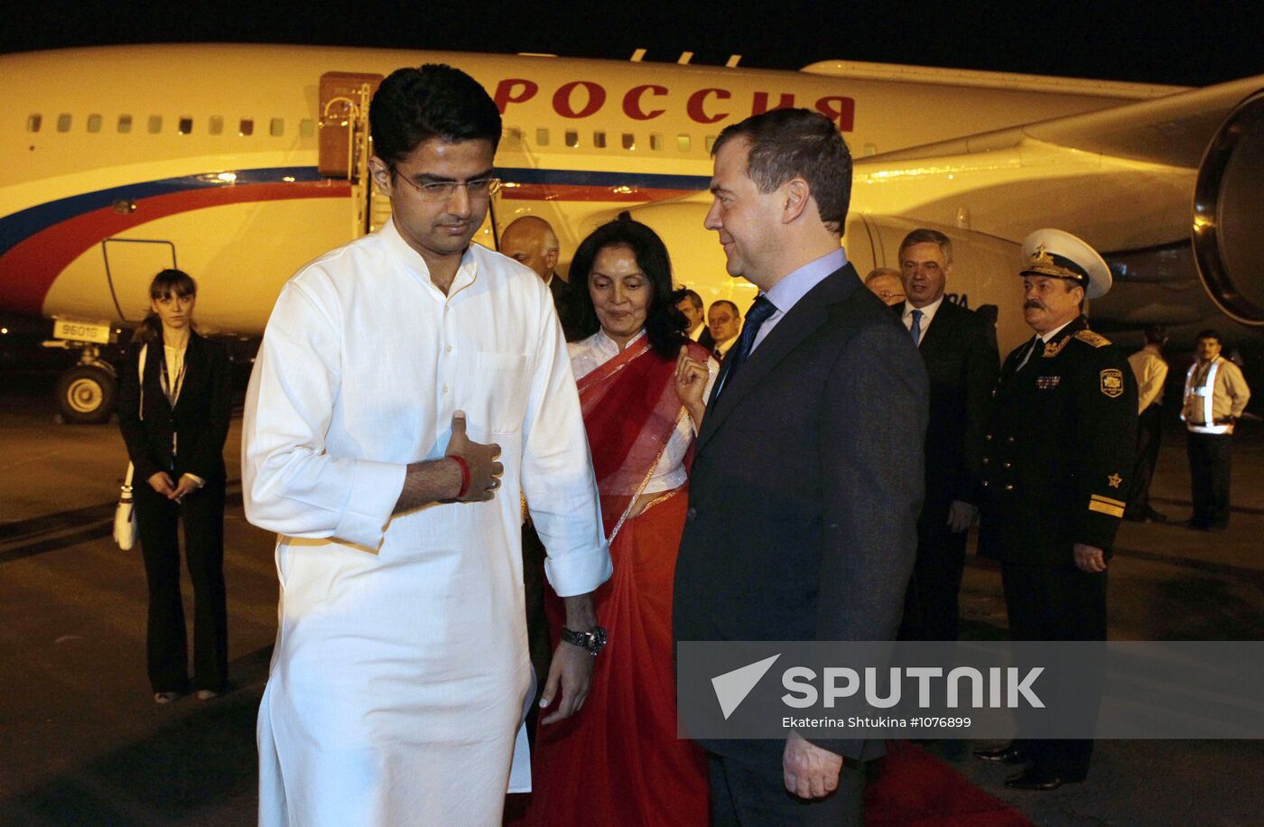 Dmitry Medvedev arrives in New Delhi