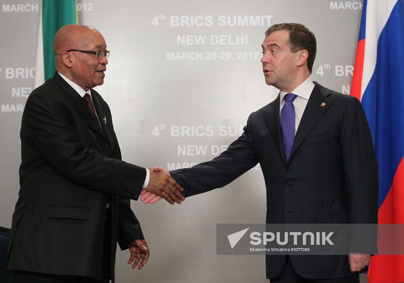 Dmitry Medvedev meets with Jacob Zuma in New Delhi