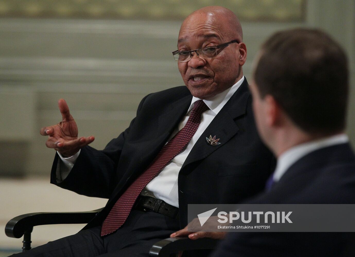 Dmitry Medvedev meets with Jacob Zuma in New Delhi