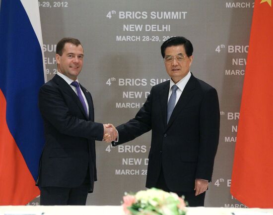 Dmitry Medvedev meets with Hu Jintao