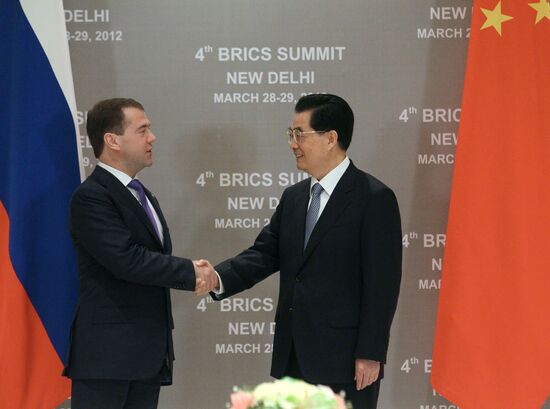 Dmitry Medvedev meets with Hu Jintao