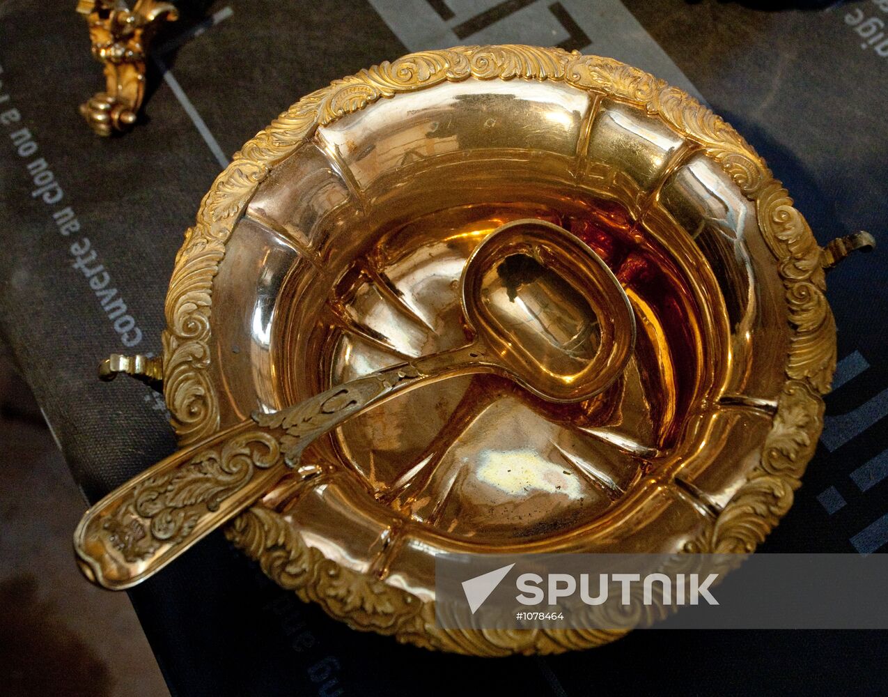 Treasure found in private villa, St. Petersburg