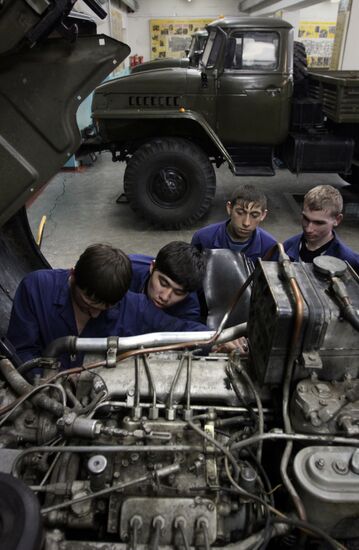 Work of driving school ROSTO (DOSAAF)