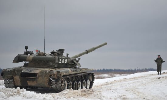 4th Independent Tank Brigade trains at Golovenki
