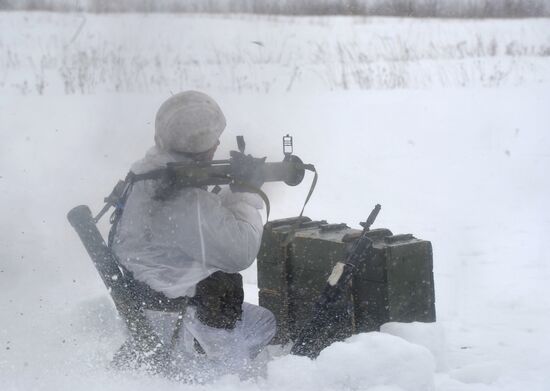4th Independent Tank Brigade trains at Golovenki