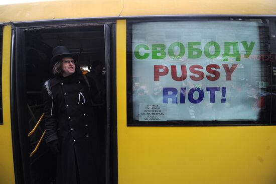 Party Riot Bus campaign in support of the group Pussy Riot