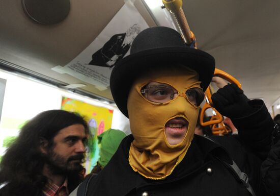 Party Riot Bus campaign in support of the group Pussy Riot