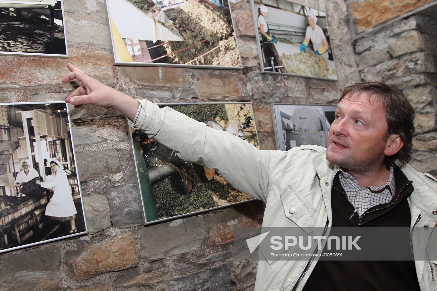 Visit by representatives of Abrau-Durso Sparkling Wine House