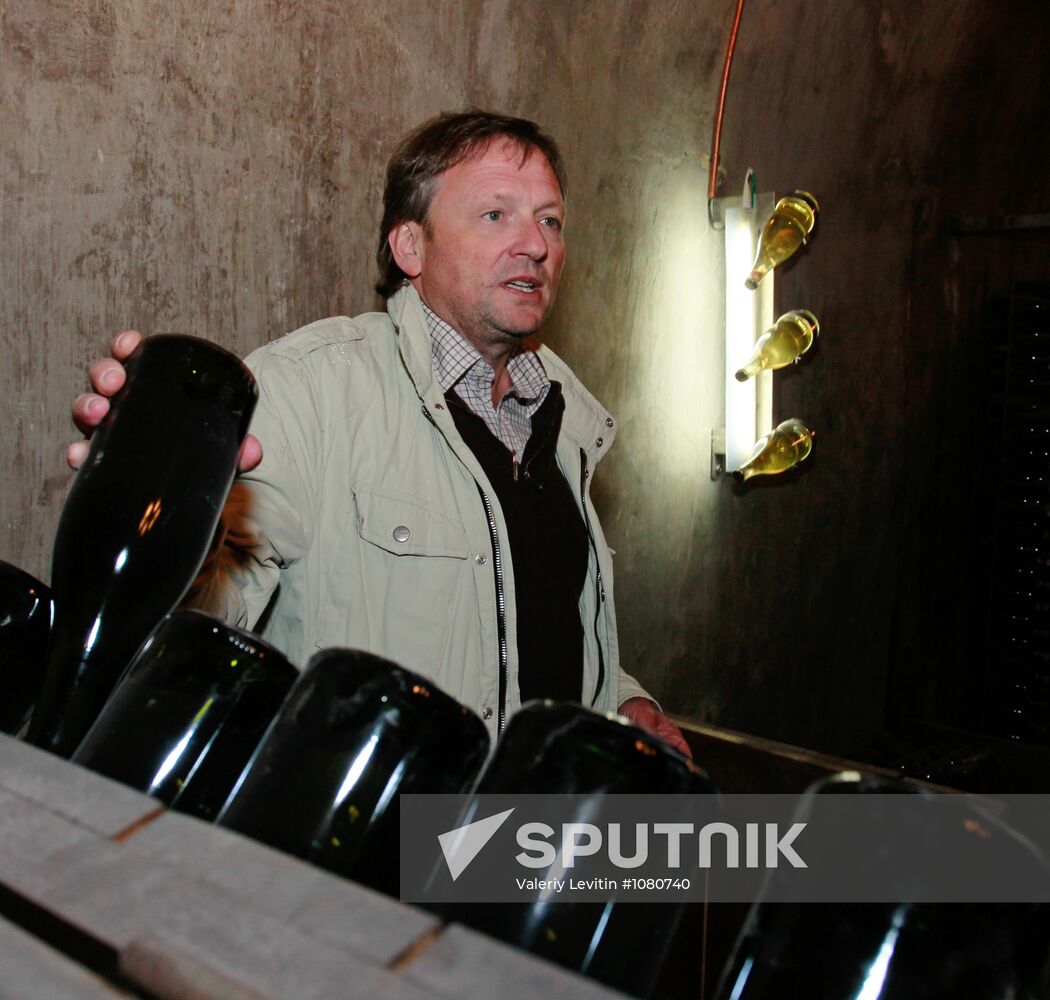 Visit by representatives of Abrau-Durso Sparkling Wine House