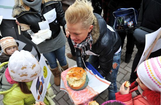 April Fools' action on Old Arbat