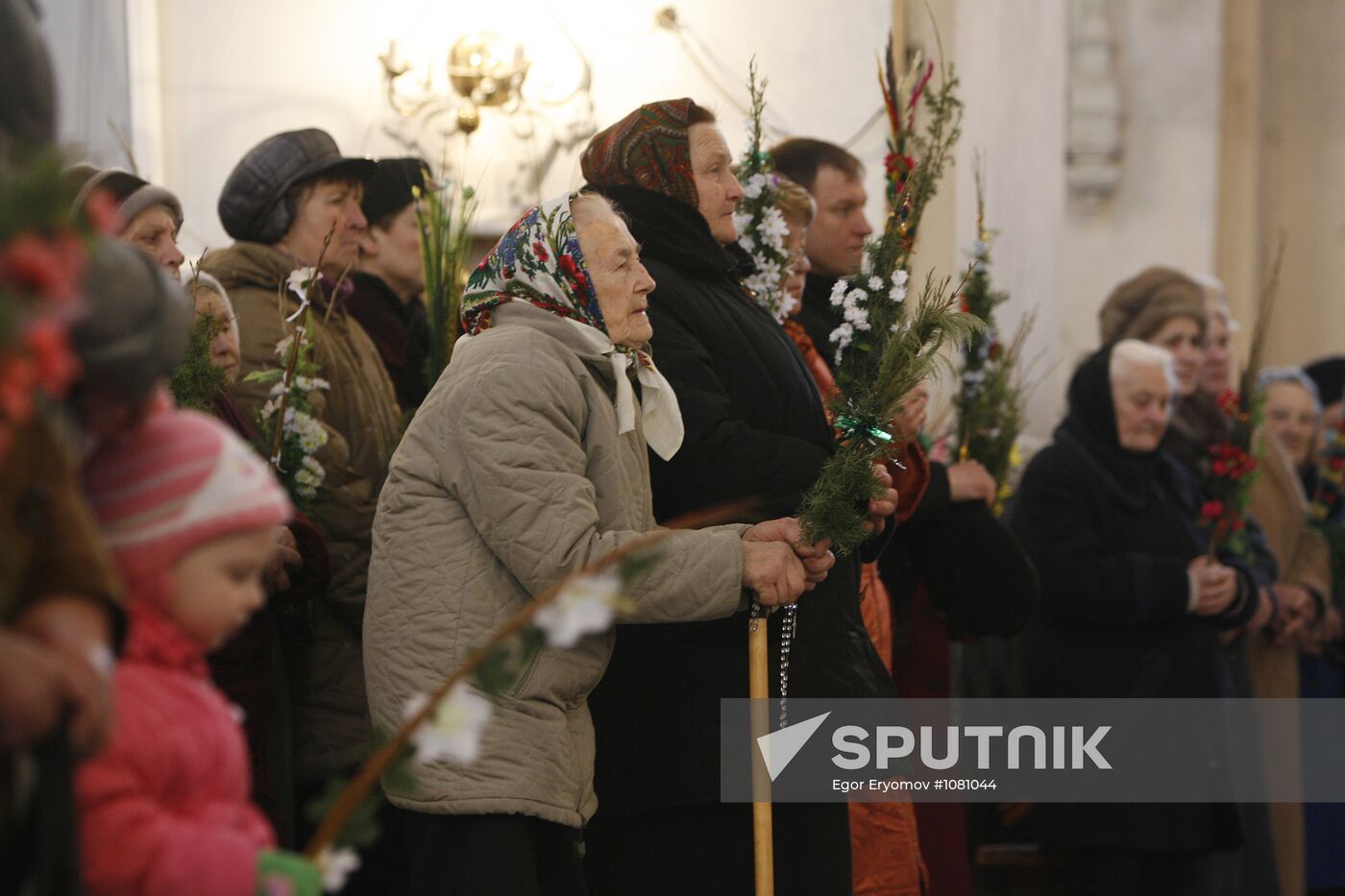 Celebrating Palm Sunday in Belarussian village of Oshmyani