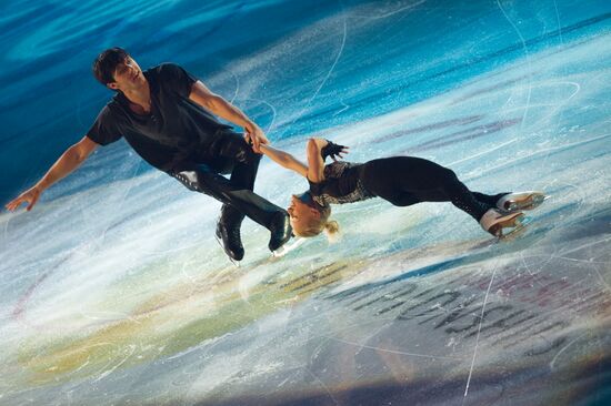 Figure skating World Cup 2012. Demonstration performances