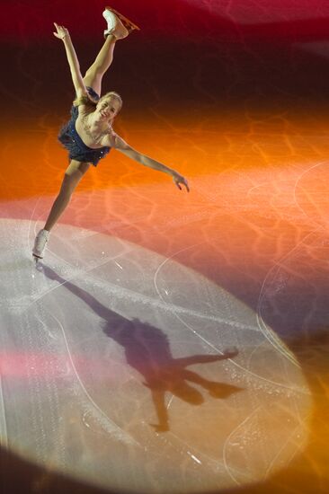 Figure skating World Cup 2012. Demonstration performances