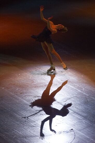 Figure skating World Cup 2012. Demonstration performances