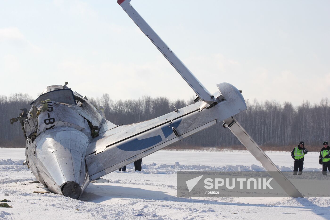 ATR 72 plane crashes near Tyumen