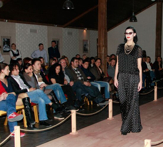 Renata Litvinova presents her collection "Summer in Abrau"