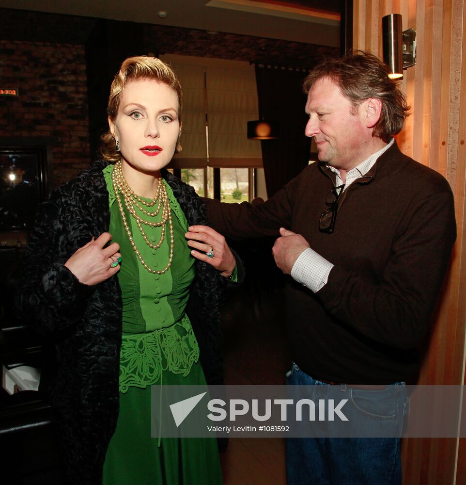 Renata Litvinova presents her collection "Summer in Abrau"