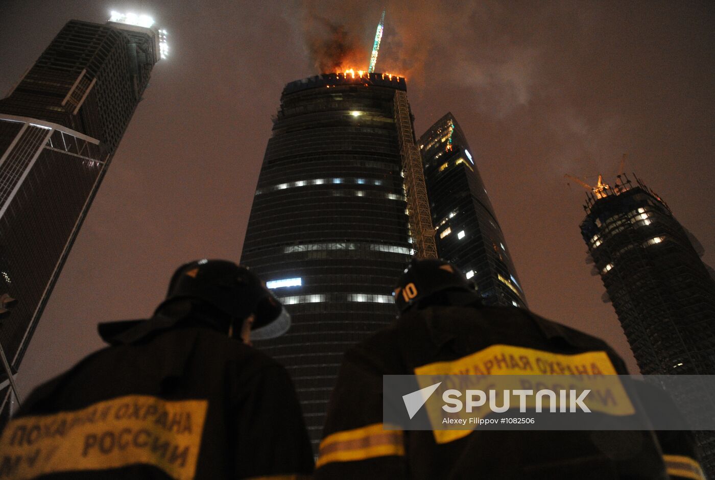 Fire in tower under construction at "Moscow City" center