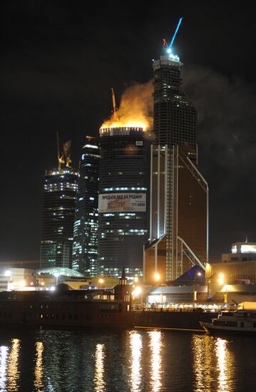 Fire in tower under construction at "Moscow City" center