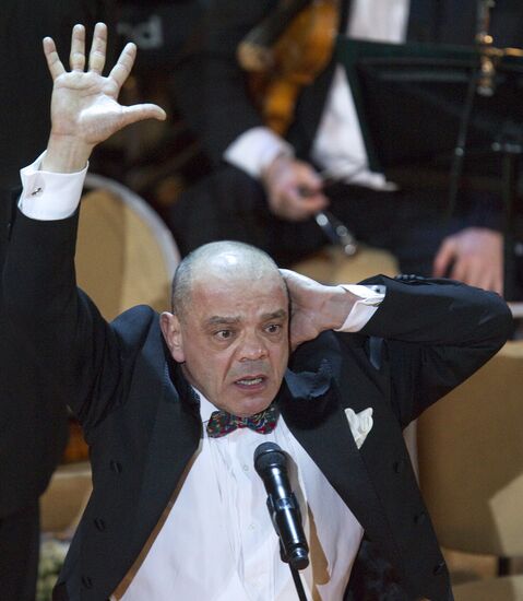 "Confession in Love" charity concert