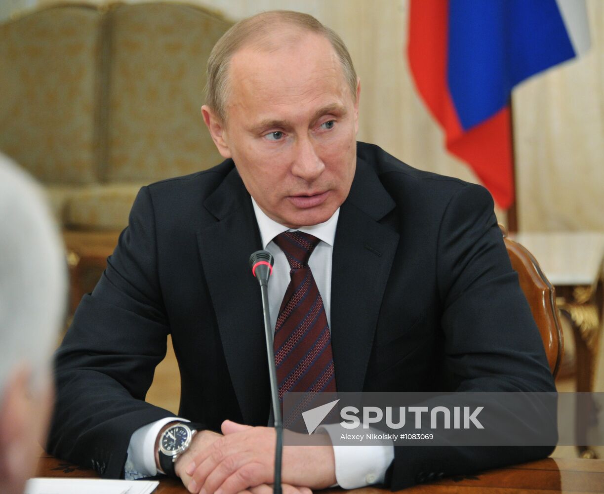 Vladimir Putin meets with members of RPF Coordination Council