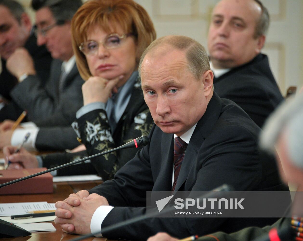Vladimir Putin meets with members of RPF Coordination Council
