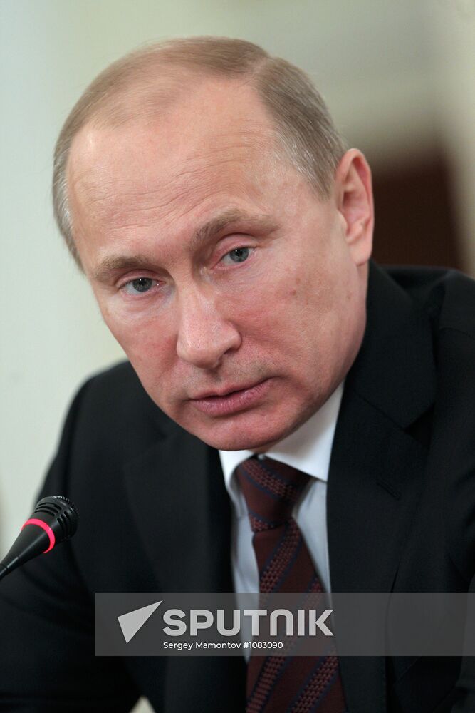 Vladimir Putin meets with members of RPF Coordination Council