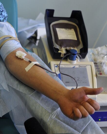 Donating blood for victims of ATR-72 plane crash